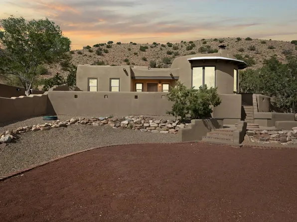 77 Aspen Rd, Placitas, NM 87043