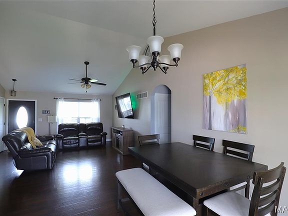5th image of 546 Northhaven Ct