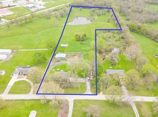 22815 S Moore Rd, Peculiar, MO 64078