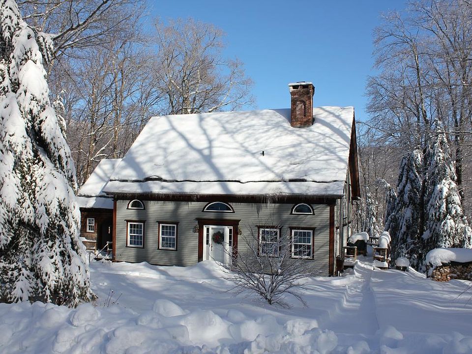 Gray colonial post & beam
