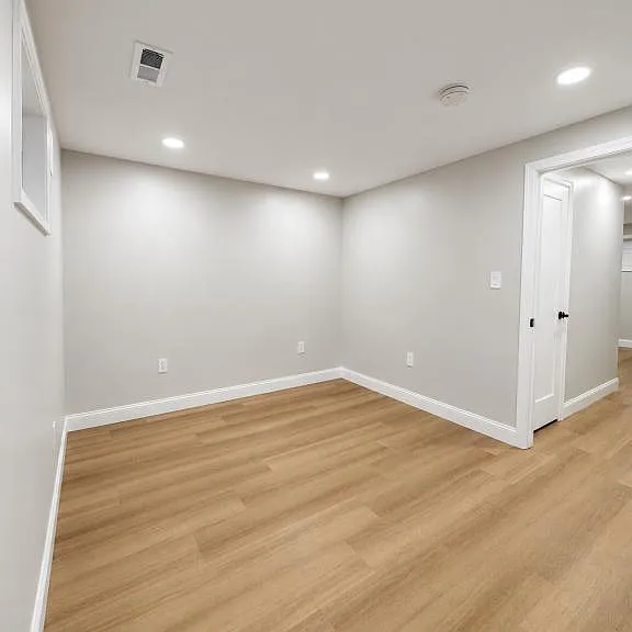 4325 Hayes St NE — Photo 12
