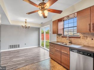 58 Blue Jay Dr, Clementon, NJ 08021