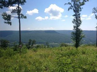 11 Jackson Point Rd #11, Sewanee, TN 37375