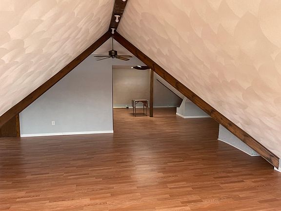 2nd image of 1924 E State St #3