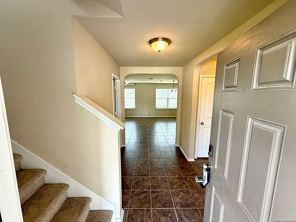 3rd image of 6130 HACKBERRY POND
