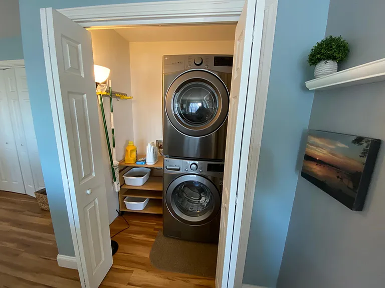 424 Main St #1 — Photo 10