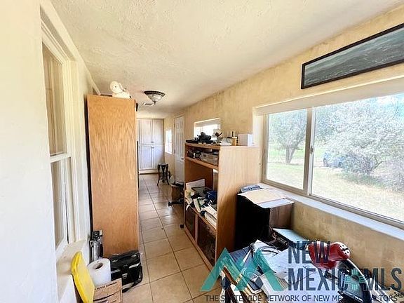 3rd image of 24 Dillon Creek Rd