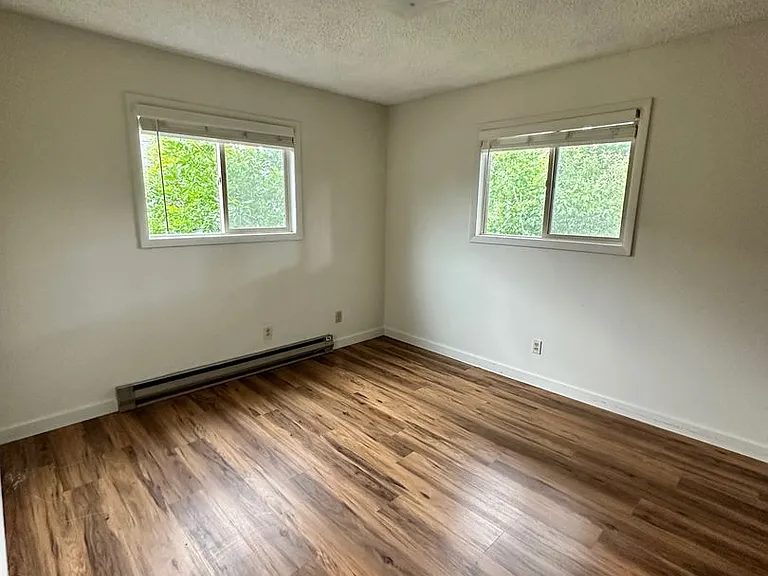 509 N Black Ave #1-8 — Photo 20