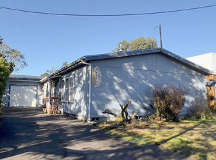1460 S Columbia St, Seaside, OR 97138