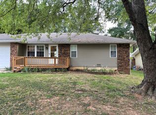 2522 W Blackburn Dr, Springfield, MO 65807
