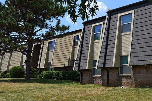 Putnam Green Apartments (7511 Knight Lake Dr. Oklahoma City, OK)