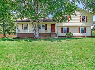 116 Woodfield Dr, Madison, AL 35757