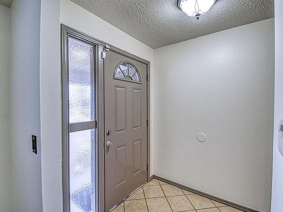 4th image of 3324 Chetwood Dr