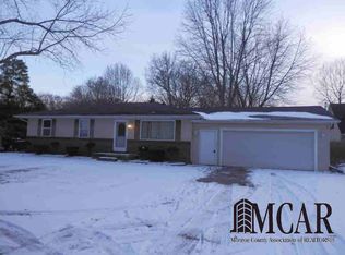 266 E Hurd Rd, Monroe, MI 48162