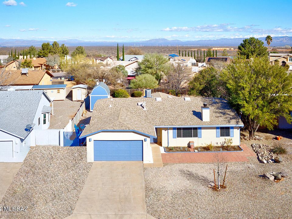 1st image of 3057 Nichols Dr