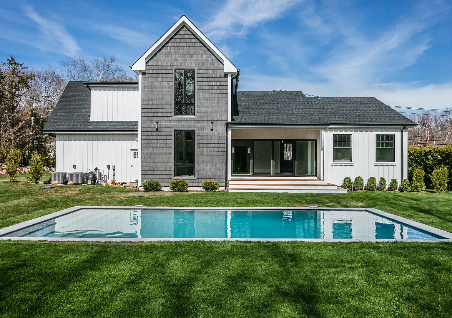 Chic North Fork Haven w Pool - Minutes to Beach, Wineries & Town — Photo 1