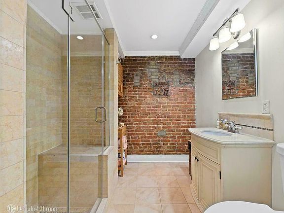3rd image of 431 E 82nd St APT 5B