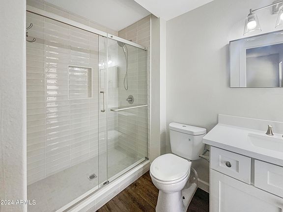 5th image of 9206 W HIDDEN VALLEY Lane
