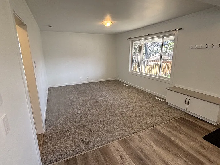 11820 61st Ave NW — Photo 44