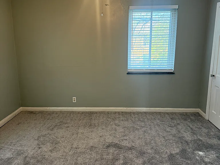 1710 Portman Ave #3 — Photo 5