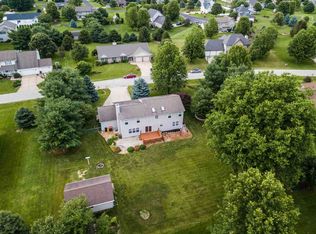 3410 E Pine Ridge Dr, Chillicothe, IL 61523