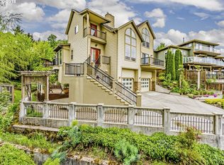 1728 N 10th St, Washougal, WA 98671