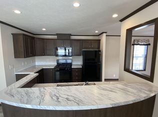 317 Kennedy Ct, Davison, MI 48423