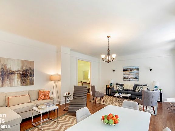 4th image of 817 W End Ave APT 2B