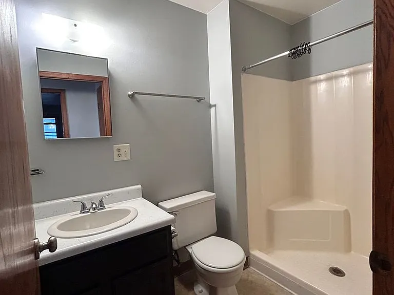 950 N Kelly St — Photo 9
