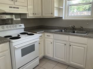 570 Denton Dr #B, Gainesville, GA 30501