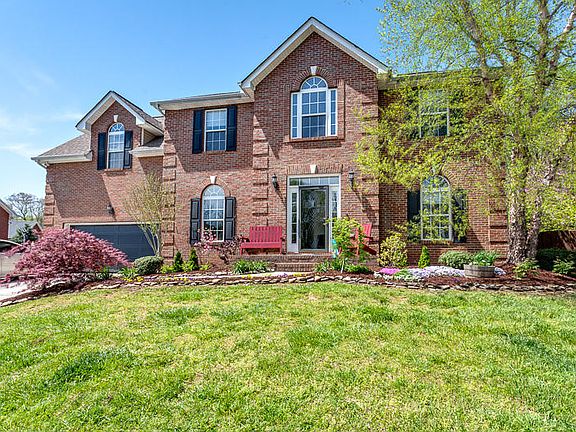 2nd image of 8323 Harbor Cove Dr