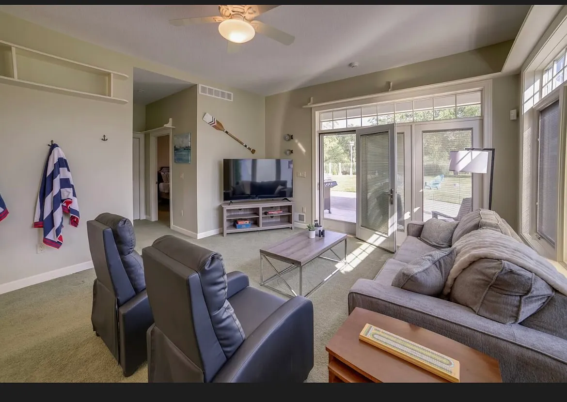 9145 Olcott Lake Dr — Photo 3