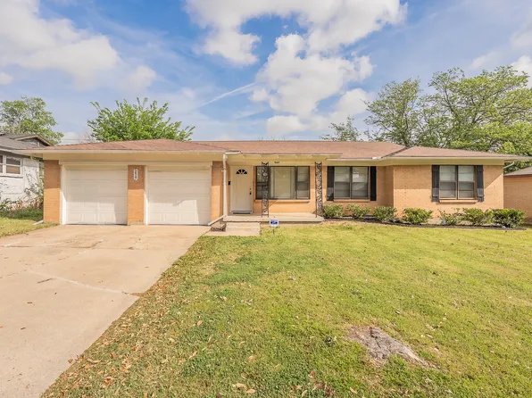 5417 Palmer Dr, Haltom City, TX 76117