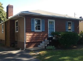306 Park Pl, Bound Brook, NJ 08805