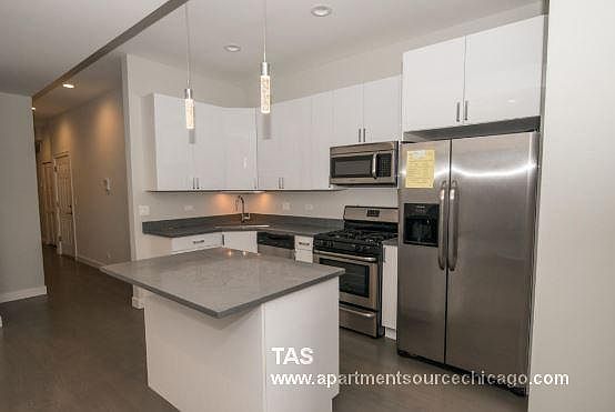 2nd image of 2451 W Division St #201