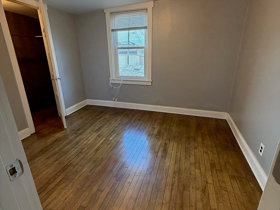 Bedroom #1
