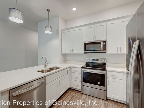 3rd image of 4120 NW 37th Pl #8758792