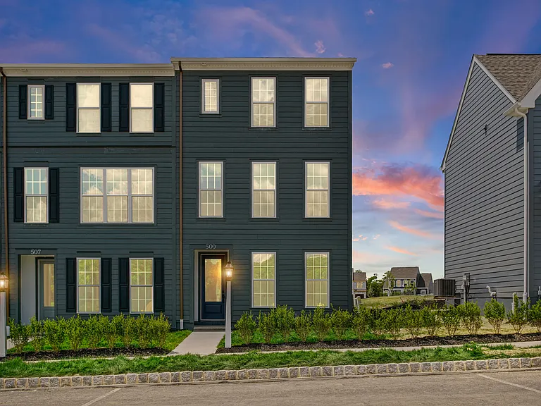 509 Freeman St — Photo 1