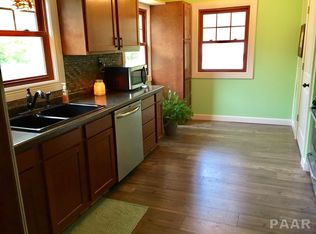 201 Doris St, Washington, IL 61571