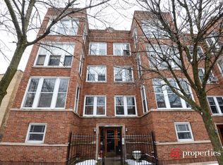 7660 N Sheridan Rd #1, Chicago, IL 60626