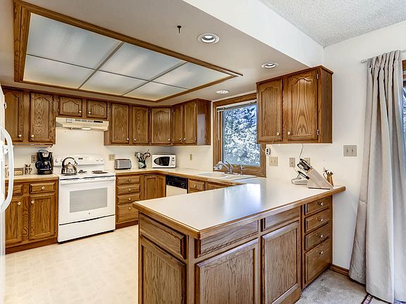 3rd image of 7226 S Quebec Ct