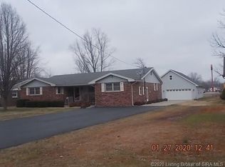 1176 Allen St, Scottsburg, IN 47170