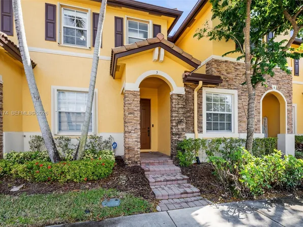 9133 SW 227th St Unit 5, Cutler Bay, FL 33190