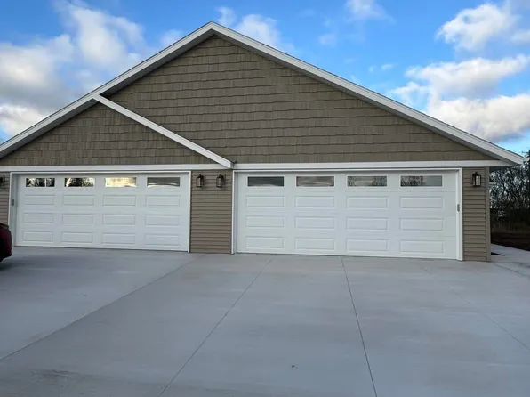 253 N Baumann St, Campbellsport, WI 53010