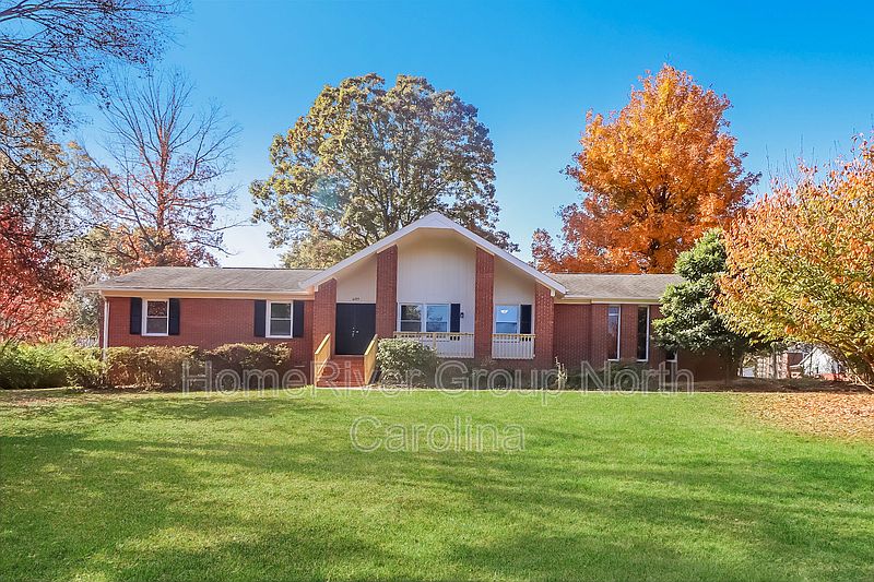 1st image of 6205 Ferncliff Dr NW