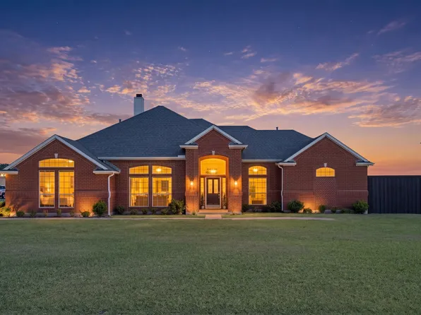 10913 Richard Cir, Forney, TX 75126