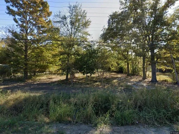 717 Wilcox Rd, Greenville, MS 38701