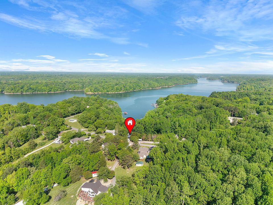 1st image of 1552 Damron Rd