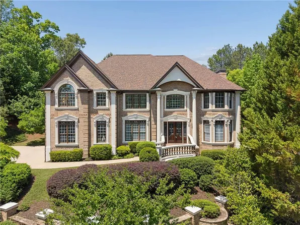 8585 Royal Troon Dr, Duluth, GA 30097