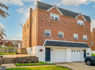 134 Meadow Ln, Philadelphia, PA 19154